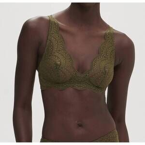 NEW SIMONE PERELE karma lace unlined bralette in adventure green